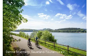 Radfahrer am Biggesee